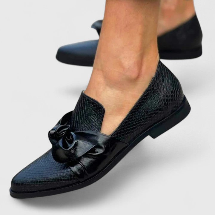 Claudia | Elegant Bow-Detail Loafers